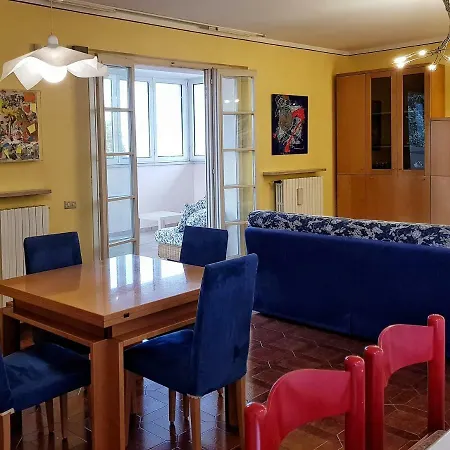 Casa Ambra סירמיונה